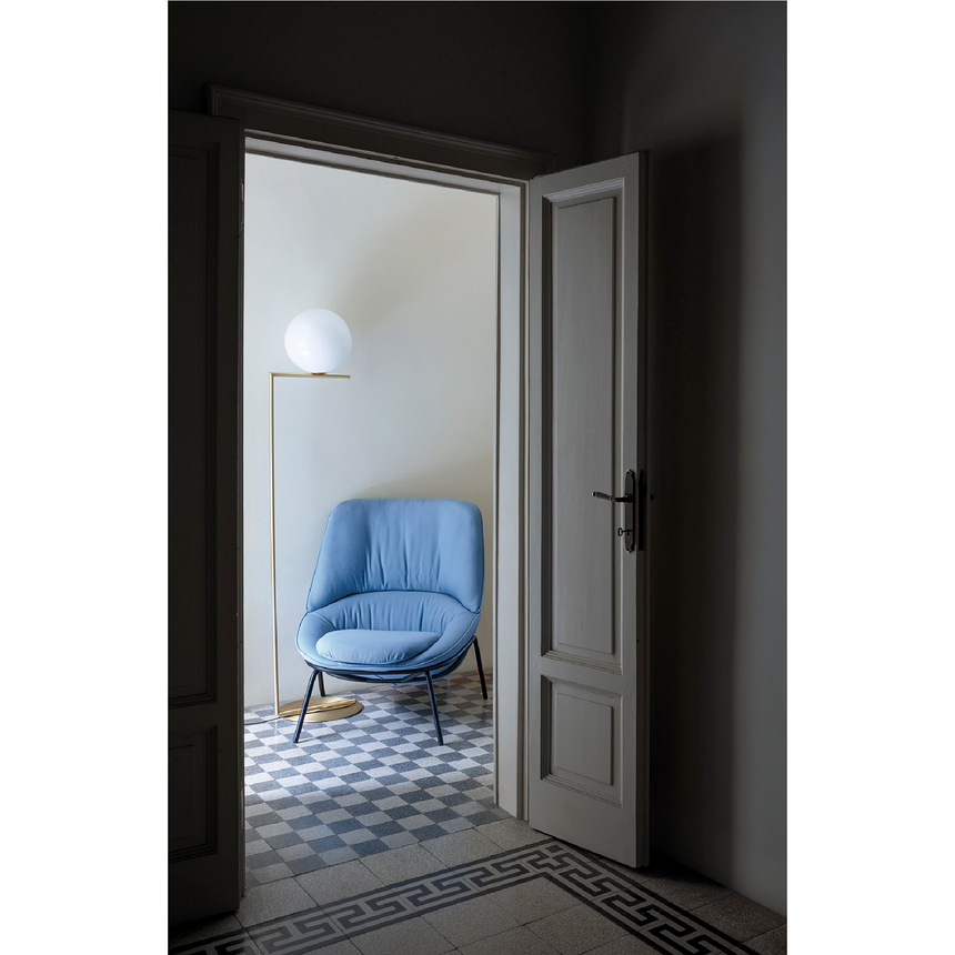 High Upholstered Backrest Armhchair | Arflex Ladle | Arflex Ladle | Italianfurniture.com