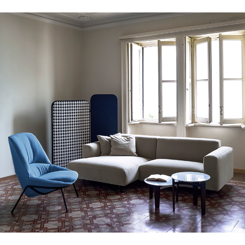 High Upholstered Backrest Armhchair | Arflex Ladle | Arflex Ladle | Italianfurniture.com