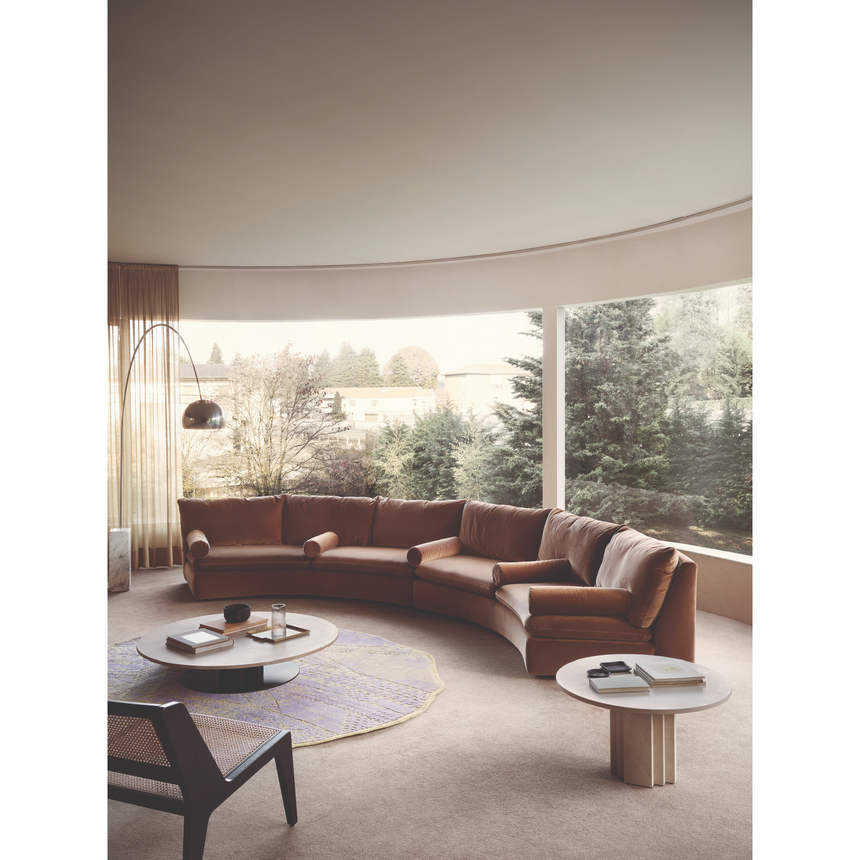 Outdoor Stone Coffee Table | Arflex Scalea | italianfurniture.com