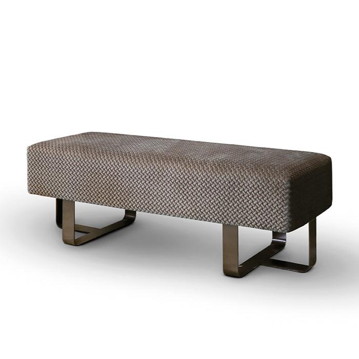 Metal Crossed Legs Upholstered Bench | Redeco Hanami | Italianfurniture.com