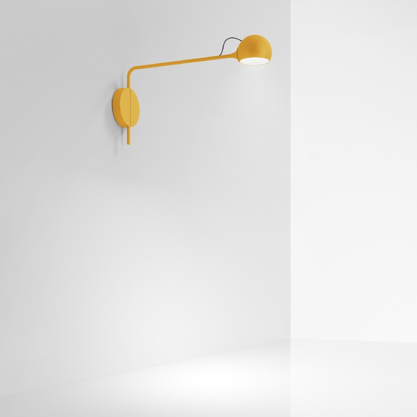 Aluminum Rod Wall Lamp | Artemide Ixa | Italianfurniture.com