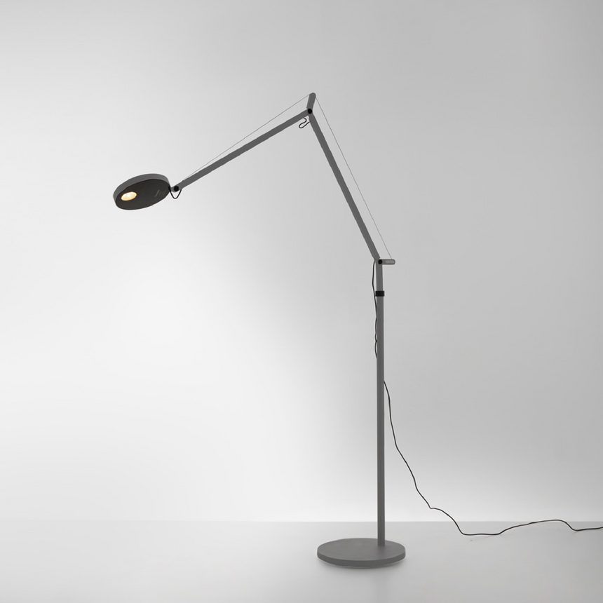 Classic Base Aluminum Floor Lamp | Artemide Demetra | Italianfurniture.com