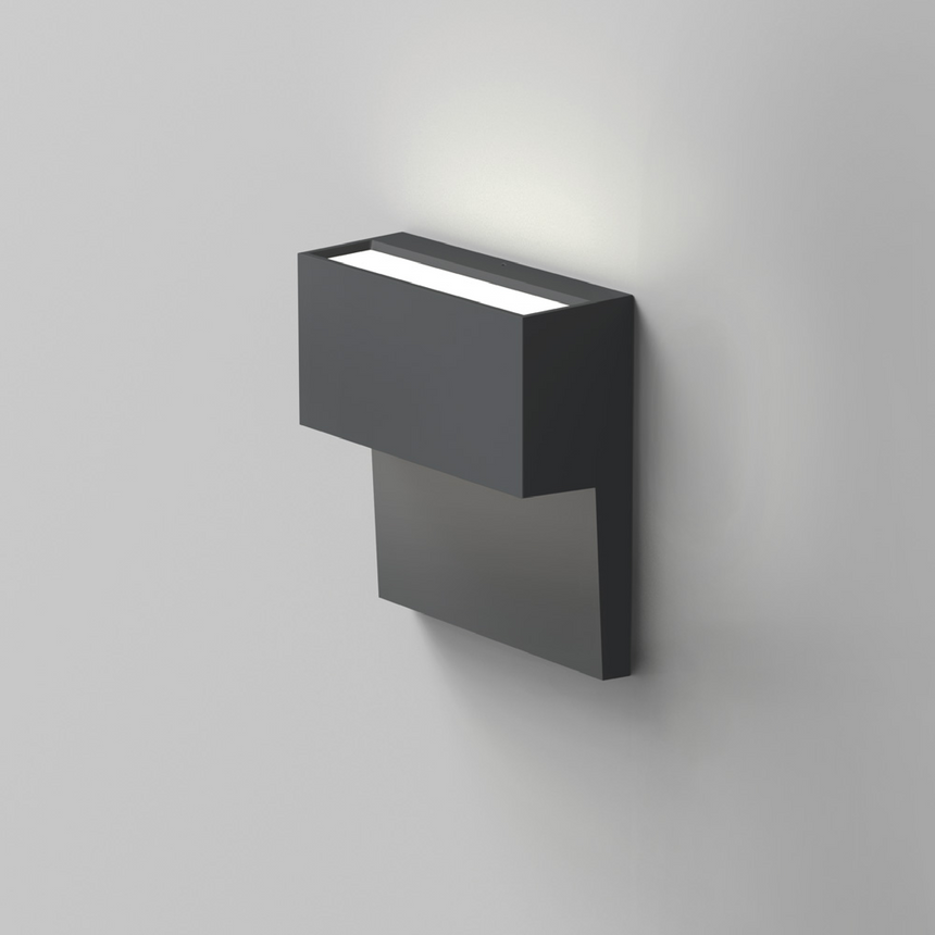 Cast Aluminum Wall Lamp | Artemide Piano | Italianfurniture.com