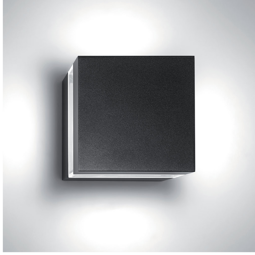 Black Square Outdoor Wall Lamp | Artemide Tetragono | Italianfurniture.com