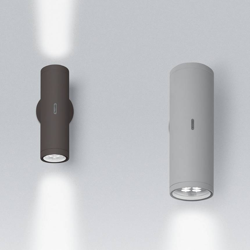 Aluminum Outdoor Wall Lamp S | Artemide Calumet | Italianfurniture.com