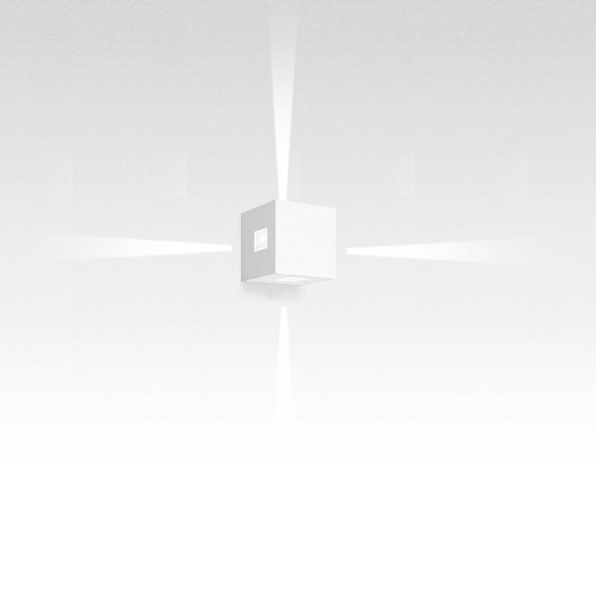 Square Direct/Indirect Wall Lamp | Artemide Effetto | Italianfurniture.com