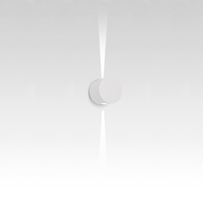 Round Direct/Indirect Wall Lamp | Artemide Effetto | Italianfurniture.com