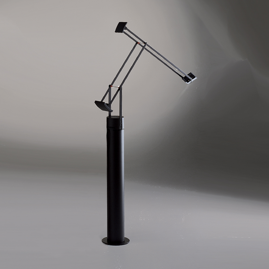 Adjustable Arm Floor Lamp | Artemide Tizio | Italianfurniture.com