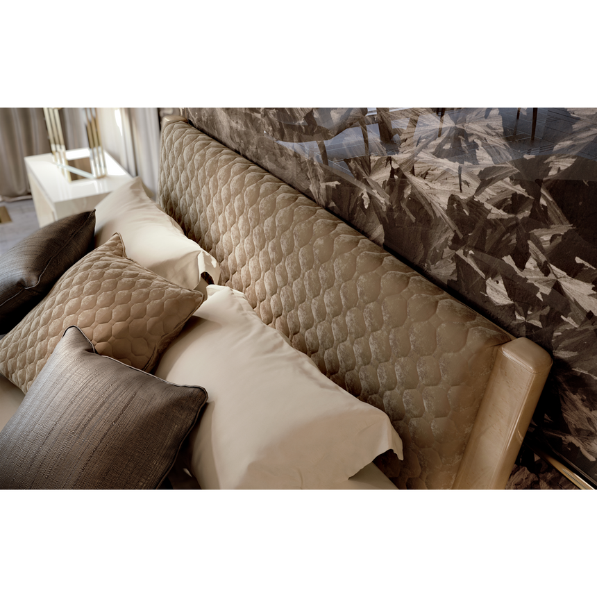Quilted Headboard King Bed | Bizzotto Italia Symphony | Italianfurniture.com