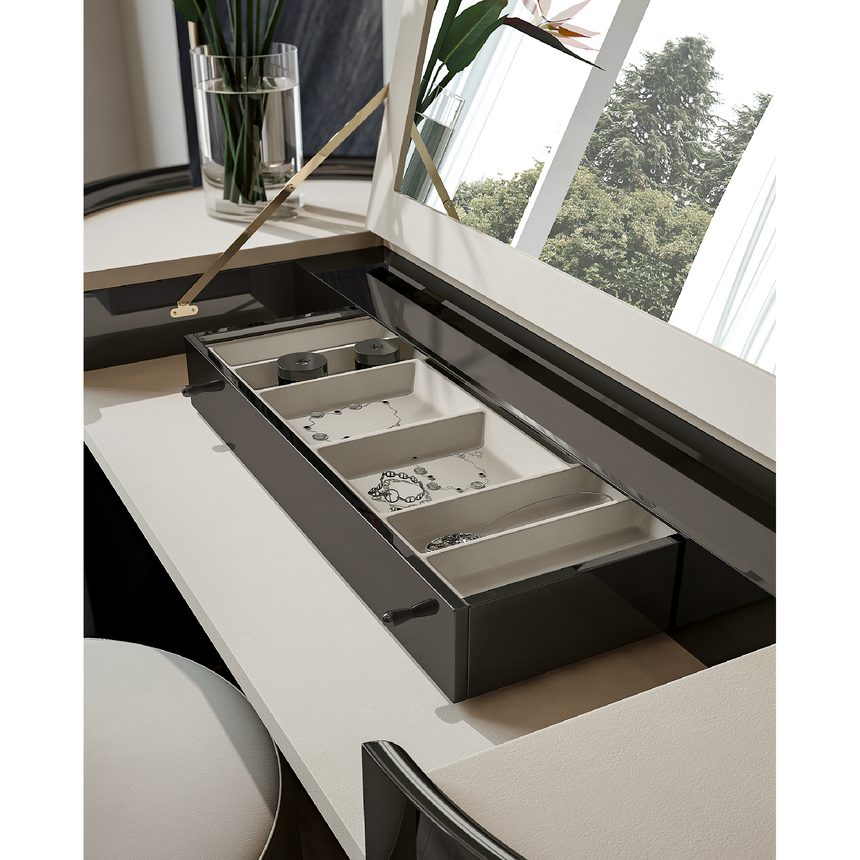 Curved Frame Vanity Table | Bizzotto Italia Ikat | Italianfurniture.com