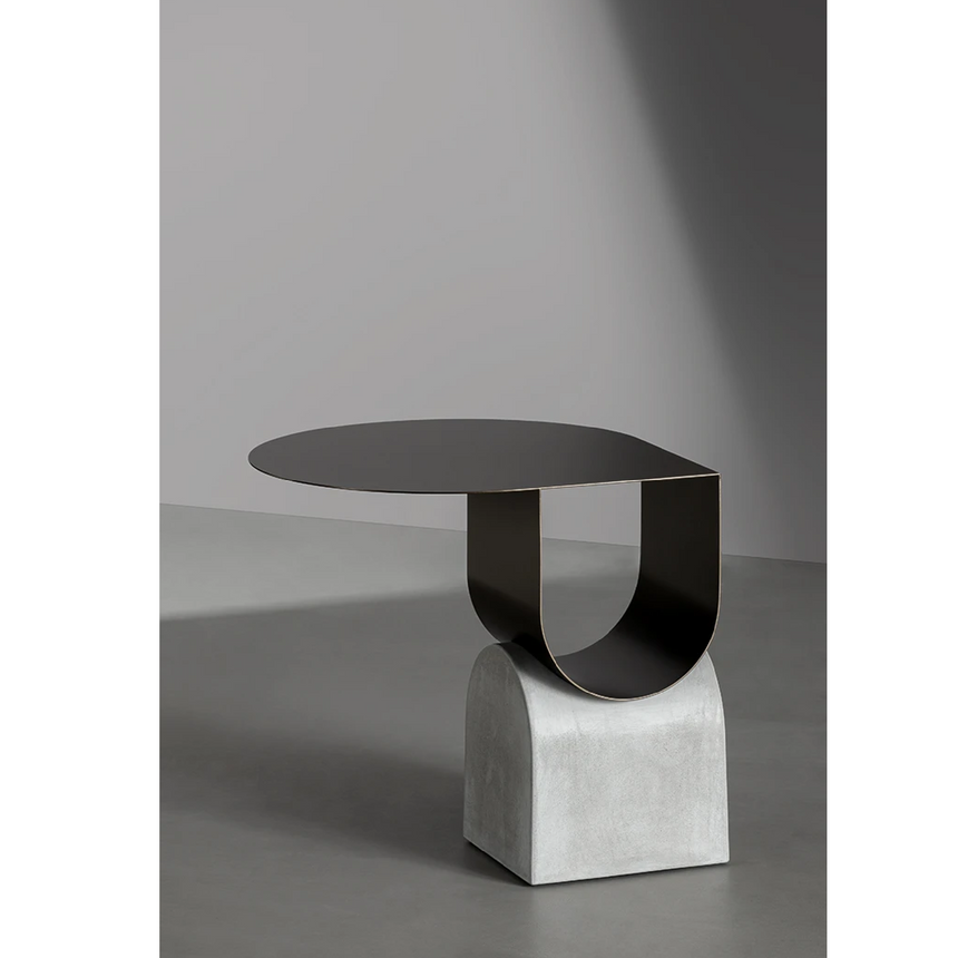 Raindrop-Shaped Coffee Table | Bonaldo Vague | Italianfurniture.com