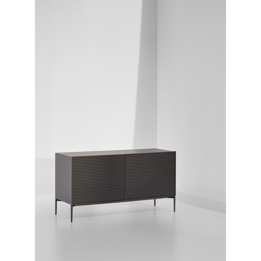Horizontal Lined 3-Door Sideboard | Bonaldo Ruler | Italianfurniture.com