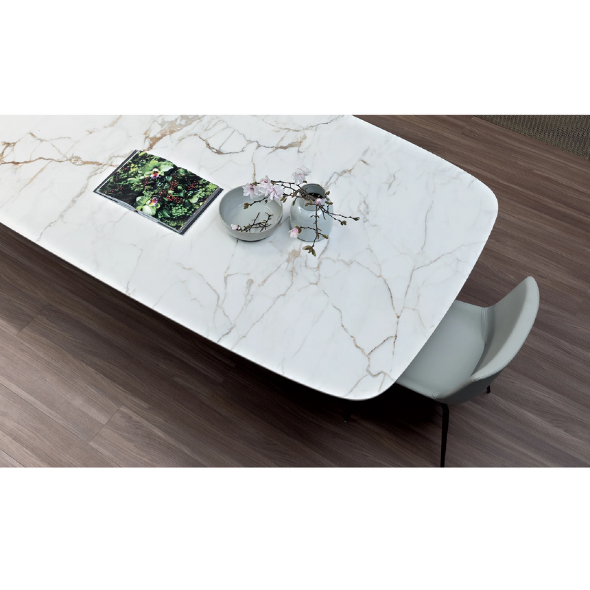 Round Edged Dining Table | Bonaldo Art | Italianfurniture.com