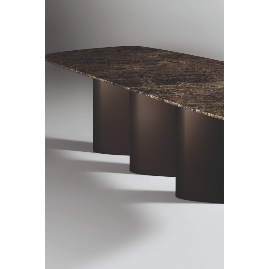 Wooden Three-Legged Dining Table | Bonaldo Louver | Italianfurniture.com