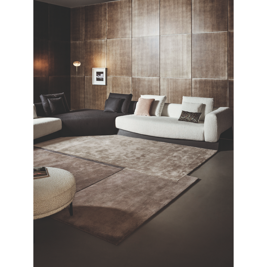 Wool Staggered Area Rug | Bonaldo Rabat | Italianfurniture.com