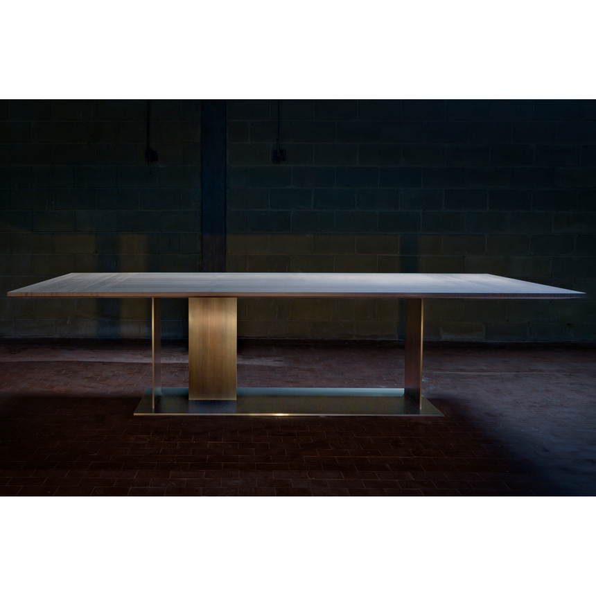 Chamfered Edged Dining Table | Casa Casati Berlino