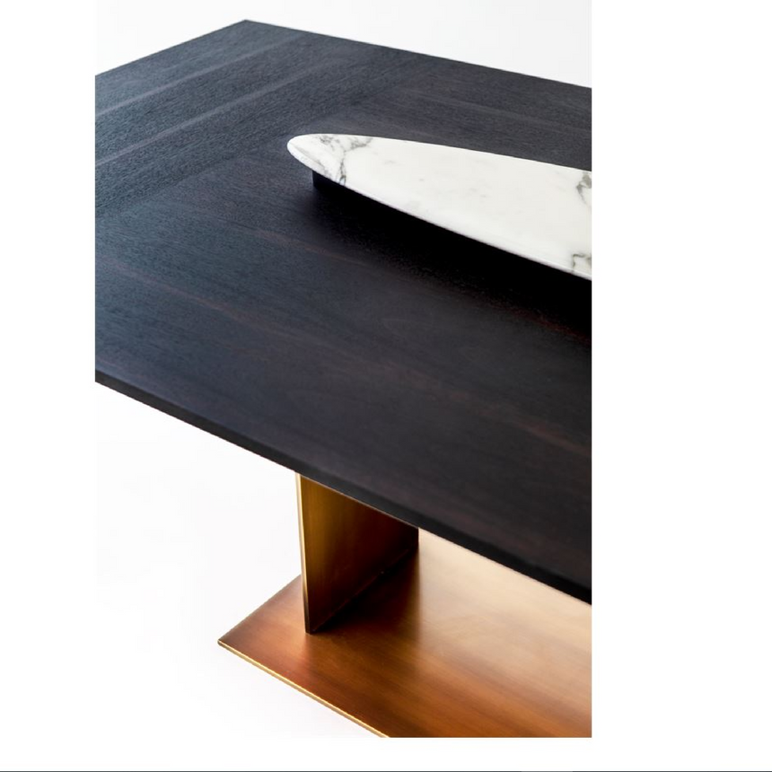 Chamfered Edged Dining Table | Casa Casati Berlino | Italianfurniture.com