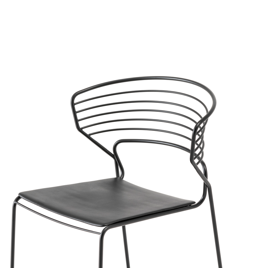 Wire Curved Back Accent Chair | Desalto Koki | Italianfurniture.com