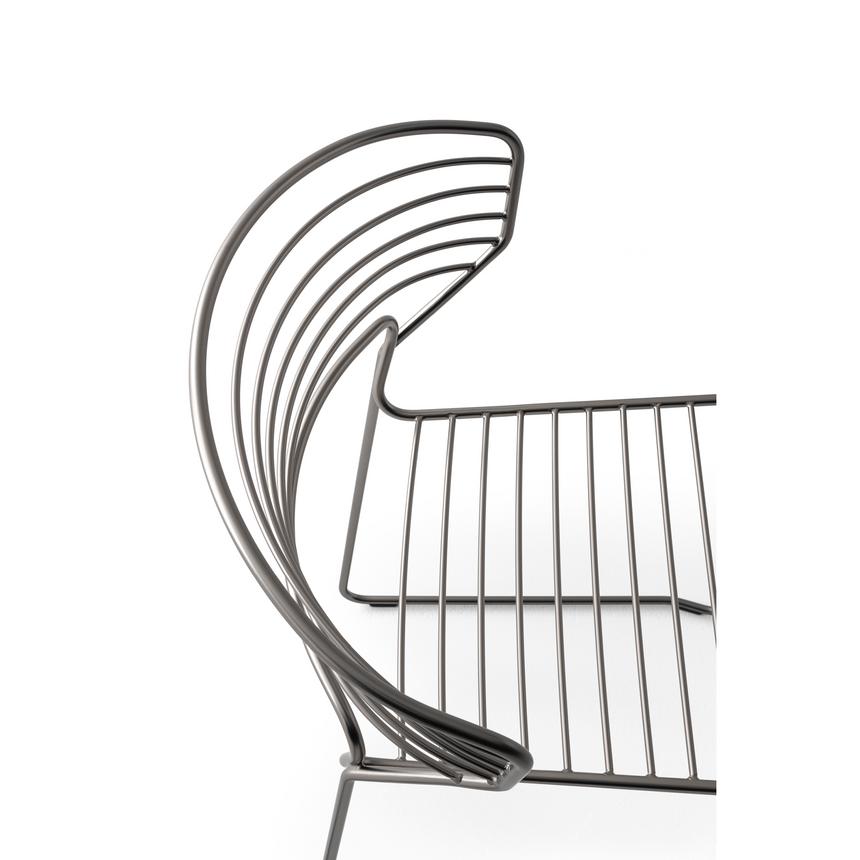 Wire Curved Back Accent Chair | Desalto Koki | Italianfurniture.com