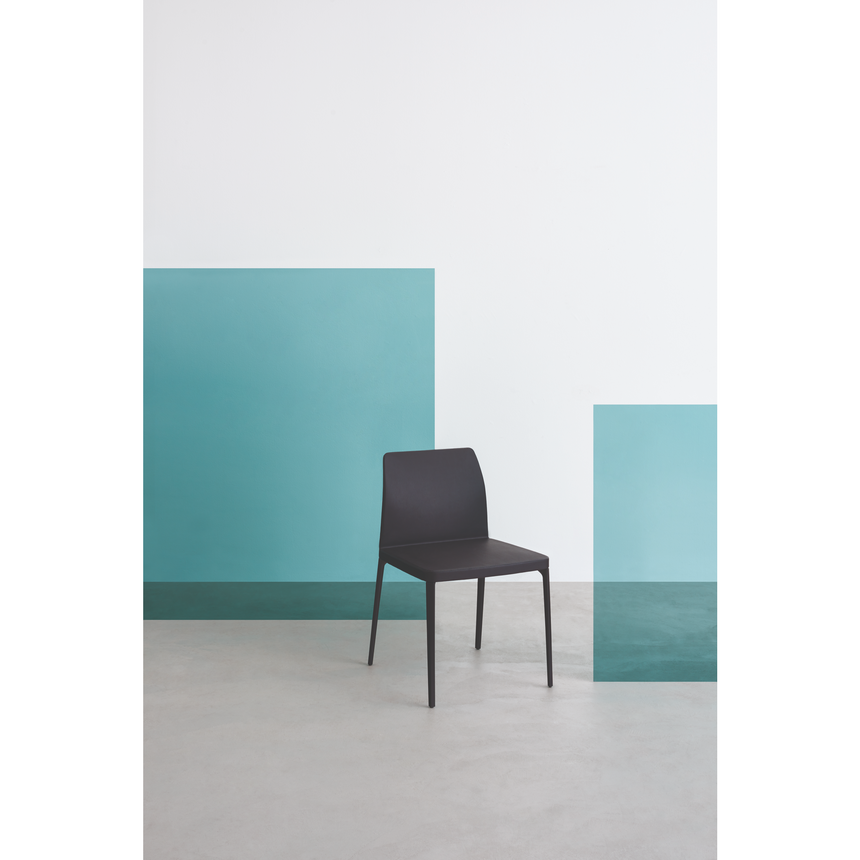 Upholstered Dining Chair | Desalto Nara