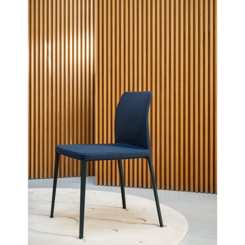 Upholstered Dining Chair | Desalto Nara