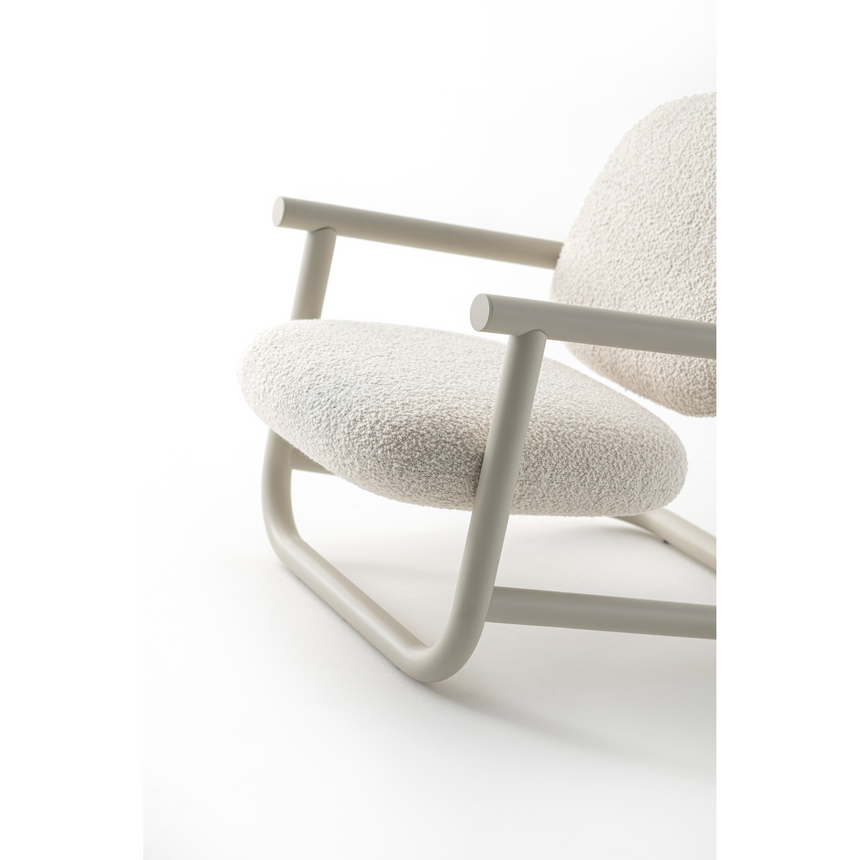 Curved Steel Fabric Armchair | Desalto Strong Special