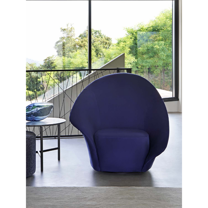 Flared Back Swivel Armchair | Flou Lilia | Italianfurniture.com