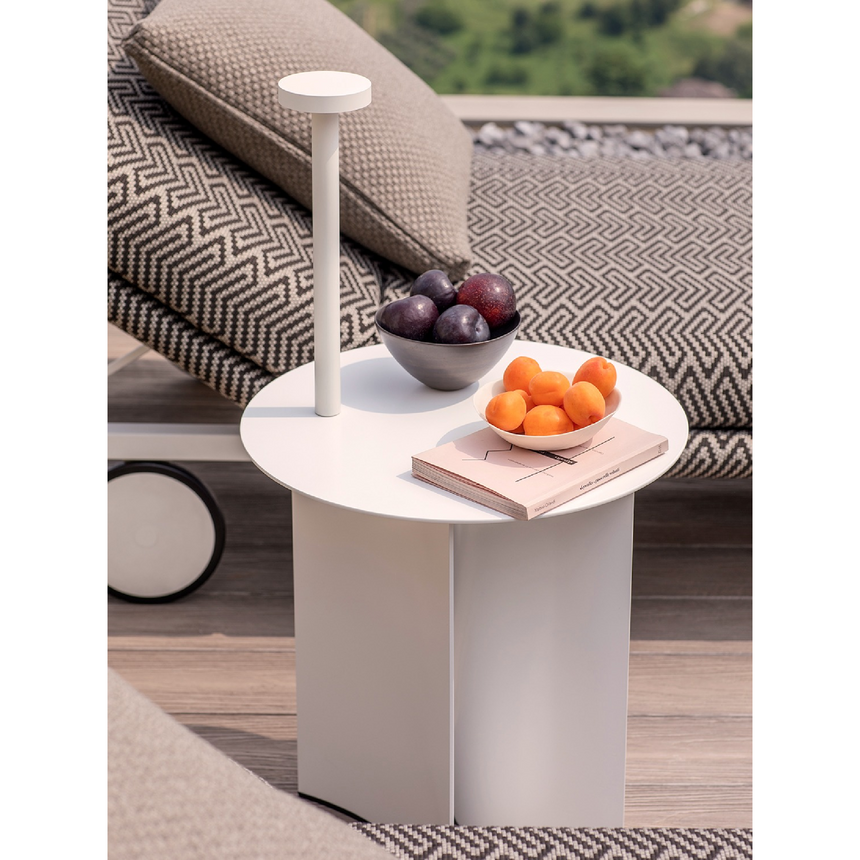 Round Metal Outdoor Side Table | Flou Pierre | Italianfurniture.com