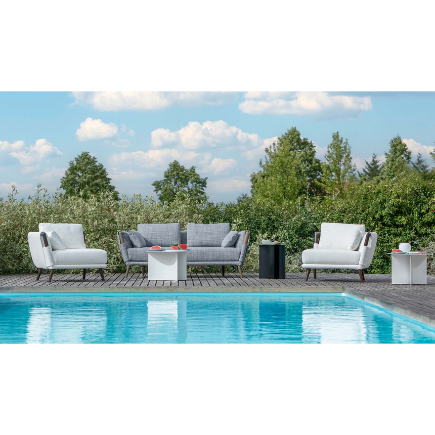 Round Metal Outdoor Side Table | Flou Pierre | Italianfurniture.com