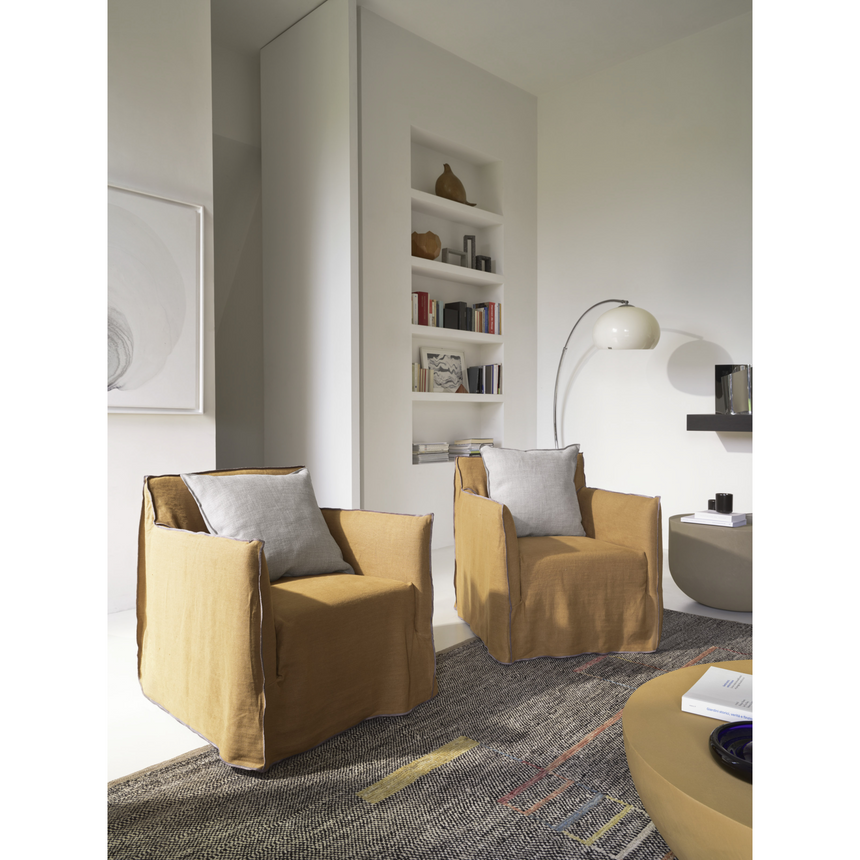 Natural White Lino Armchair | Gervasoni Ghost | ItalianFurniture.com