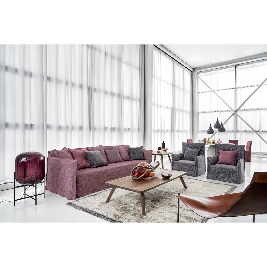 Natural White Lino Armchair | Gervasoni Ghost | ItalianFurniture.com