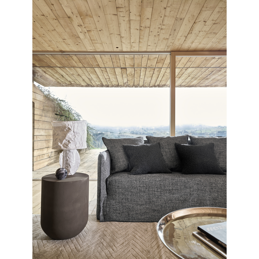 Natural White Lino Sofa | Gervasoni Ghost | ItalianFurniture.com