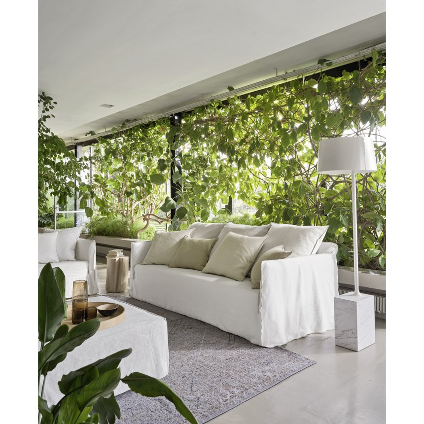 Natural White Lino Sofa | Gervasoni Ghost | ItalianFurniture.com
