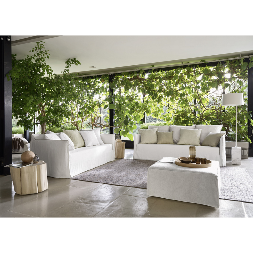 Natural White Lino Sofa | Gervasoni Ghost | ItalianFurniture.com
