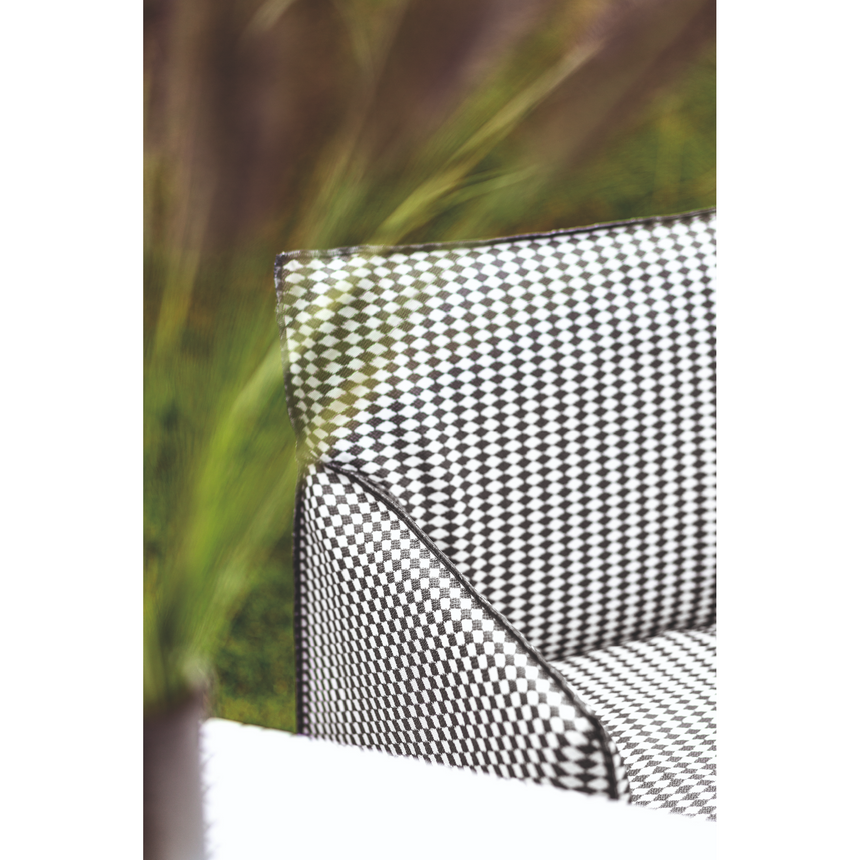 Aspen Outdoor Armchair | Gervasoni Ghost | ItalianFurniture.com