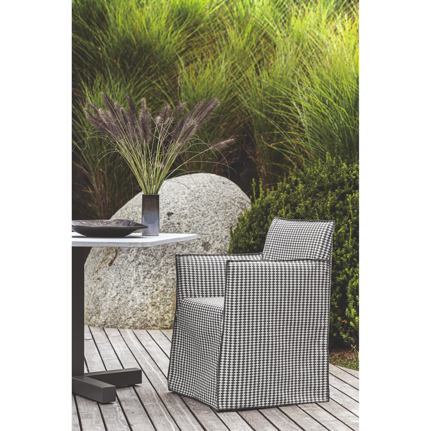 Aspen Outdoor Armchair | Gervasoni Ghost | ItalianFurniture.com