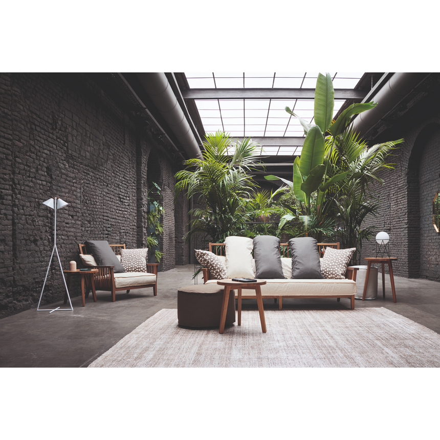 Three-legged Round Side Table | Gervasoni Gray | ItalianFurniture.com