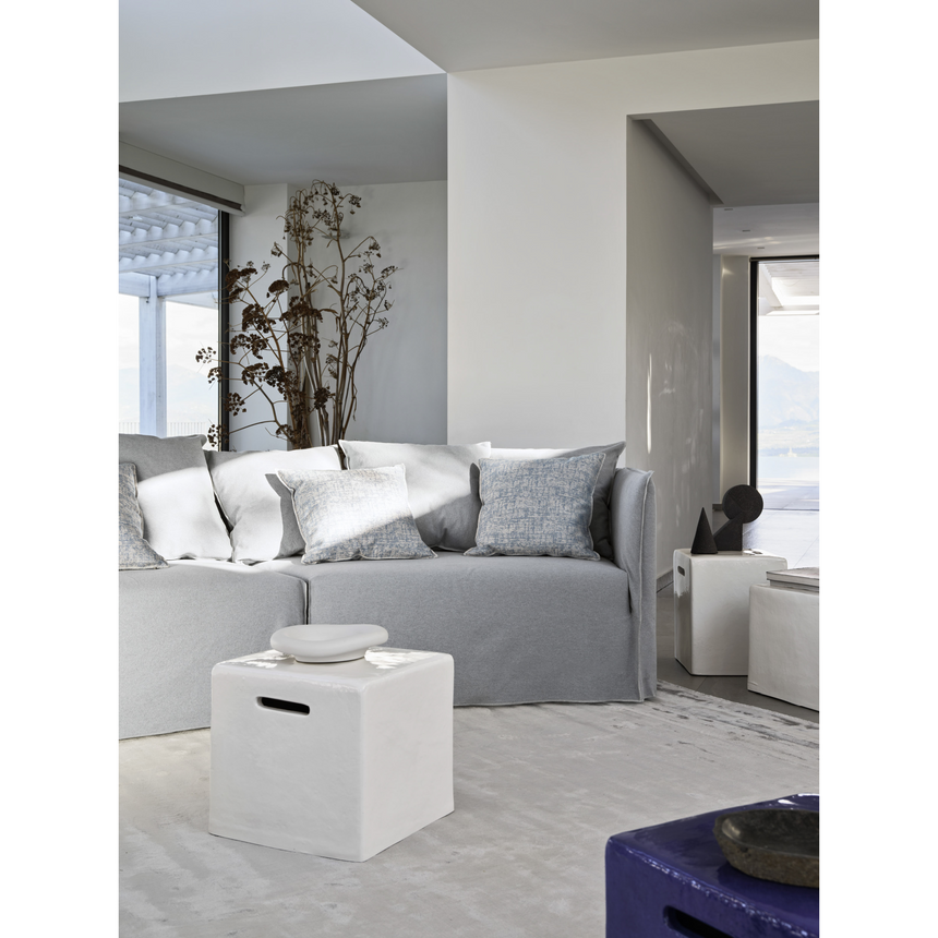 Cubic Concrete Side Table | Gervasoni Inout | ItalianFurniture.com