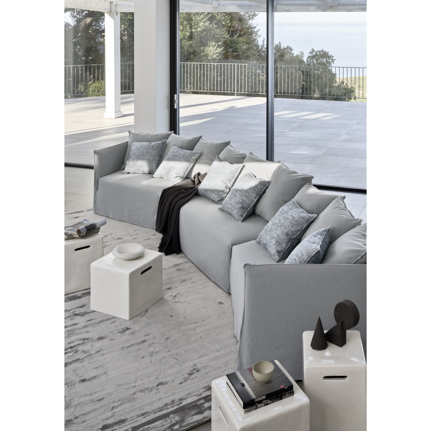 Cubic Concrete Side Table | Gervasoni Inout | ItalianFurniture.com