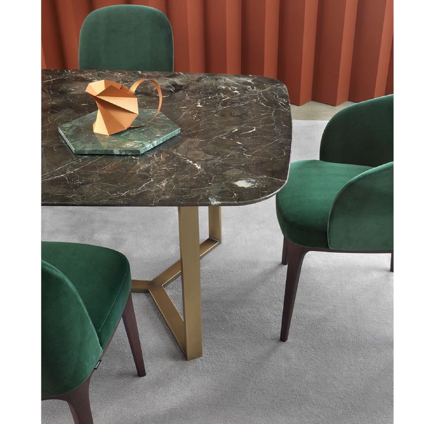Metal Base Modern Dining Table | Marelli Xela | Italianfurniture.com