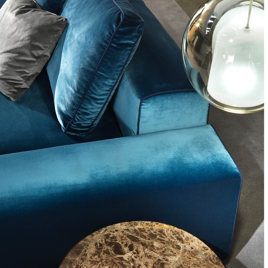 Piped Modern Sofa | Marelli Alexander | Italianfurniture.com