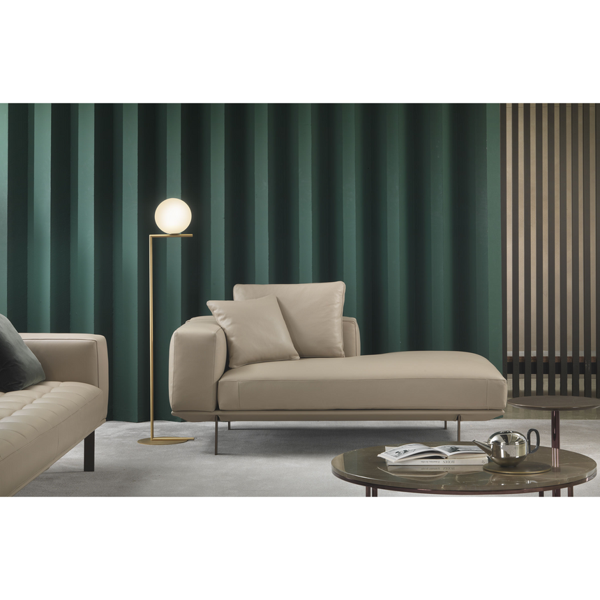 Minimalist Single-Armed Longchair | Marelli Richard | Italianfurniture.com