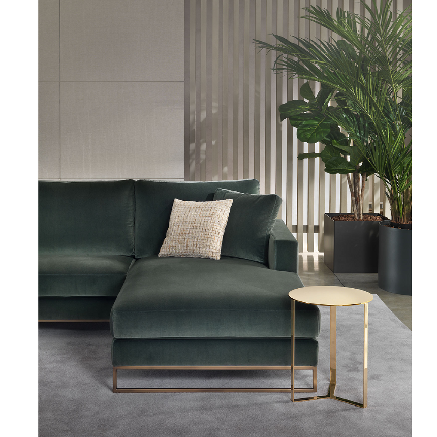 Sleek Angular Long Chair | Marelli Slide | Italianfurniture.com