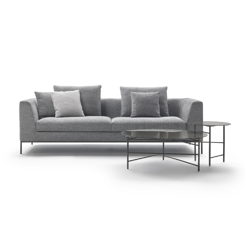 Wide-Armed Minimalist Sofa | Marelli Sydney | Italianfurniture.com