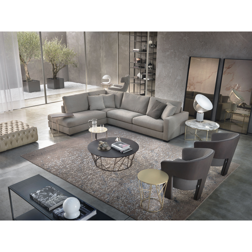 Metal Base 2-Seater Sofa Bed | Marelli Oliver | Italianfurniture.com