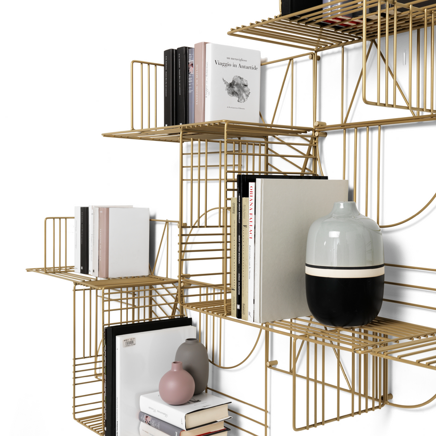 Metal Lines Wall Shelf | Mogg Musa | Italianfurniture.com