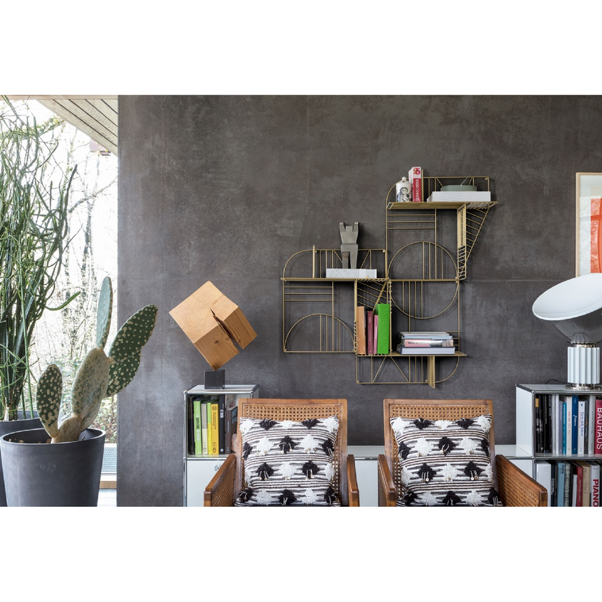 Metal Lines Wall Shelf | Mogg Musa | Italianfurniture.com