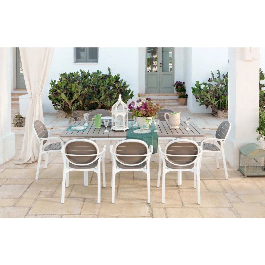 Round-Back Slatted Armchair | Nardi Palma | Italianfurniture.com