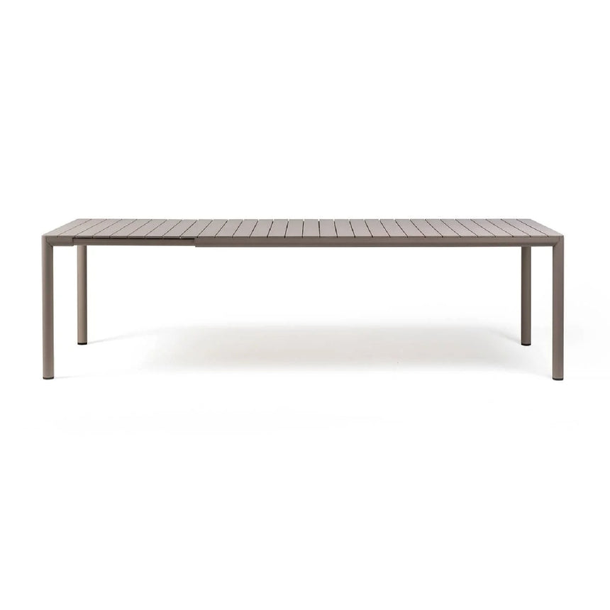 Slatted Extendable Outdoor Dining Table | Nardi Tevere | Italianfurniture.com