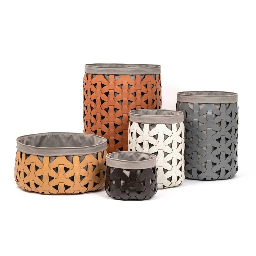 Woven Leather Round Basket S | Pinetti Granada | Italianfurniture.com